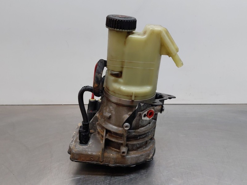 Recambio de bomba direccion para nissan nv 400 l3h2 referencia OEM IAM   