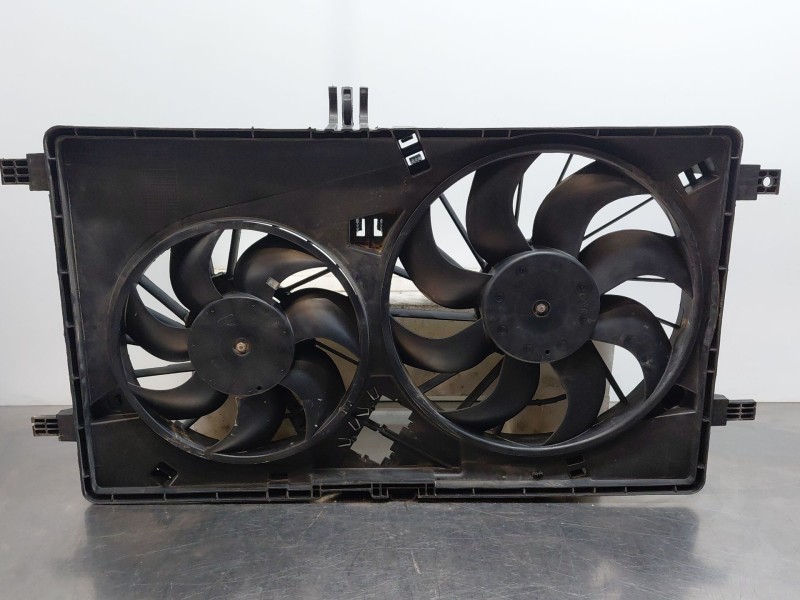 Recambio de electroventilador para nissan nv 400 l3h2 referencia OEM IAM   