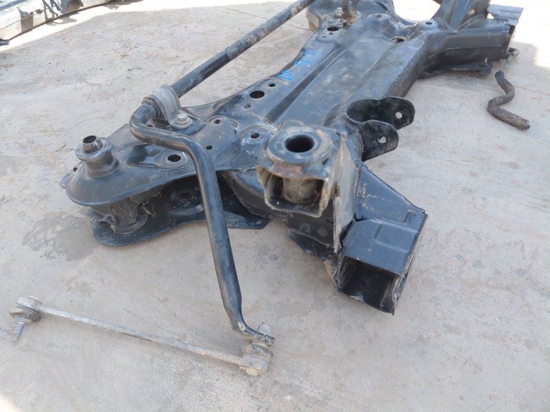 Recambio de puente delantero para renault master iii furgón referencia OEM IAM 544010400R  