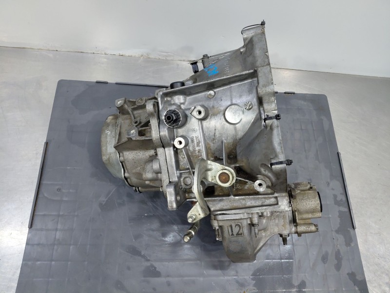 Recambio de caja cambios para peugeot expert furgón pro standard referencia OEM IAM   