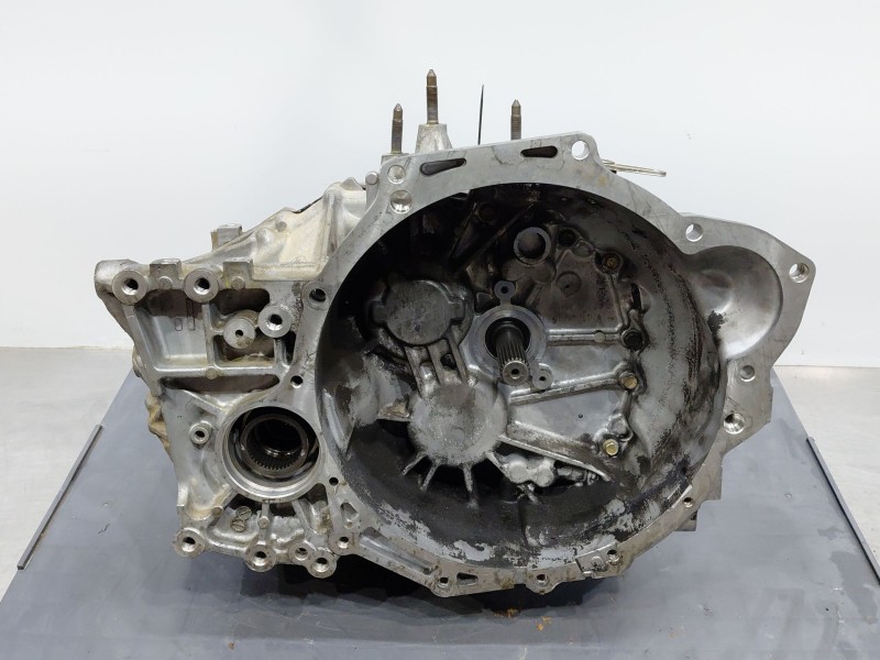 Recambio de caja cambios para citroën c-crosser 2.2 hdi fap cat referencia OEM IAM T9TX1  