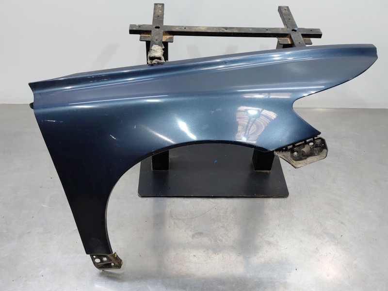 Recambio de aleta delantera derecha para volvo s40 ii (544) 1.8 referencia OEM IAM   