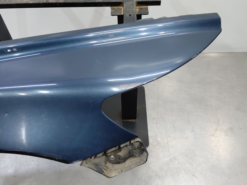 Recambio de aleta delantera derecha para volvo s40 ii (544) 1.8 referencia OEM IAM   