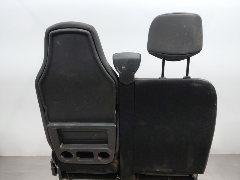 Recambio de asiento delantero derecho para nissan nv 400 l3h2 referencia OEM IAM   