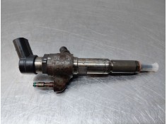 Recambio de inyector para peugeot 208 bluehdi referencia OEM IAM 9802448680  