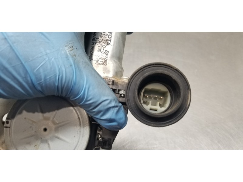 Recambio de elevalunas delantero izquierdo para toyota hilux (kun) extra cab 4x4 referencia OEM IAM 698200K040 857200K010 