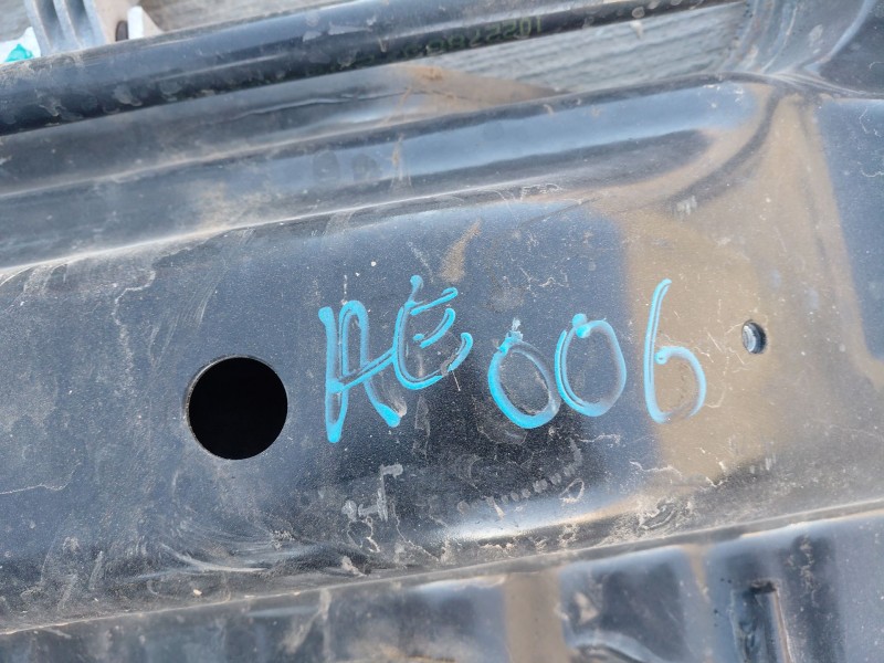 Recambio de puente delantero para mg zs confort referencia OEM IAM 11048634  