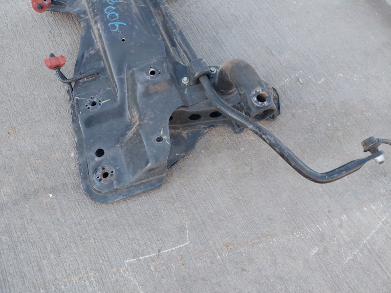 Recambio de puente delantero para mg zs confort referencia OEM IAM 11048634  