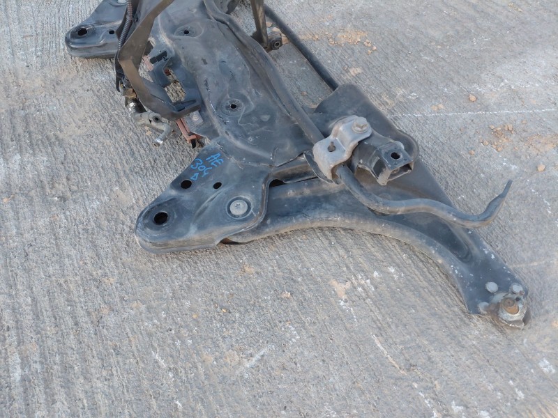 Recambio de puente delantero para peugeot 2008 i (cu_) 1.6 bluehdi 120 referencia OEM IAM 9808011780  