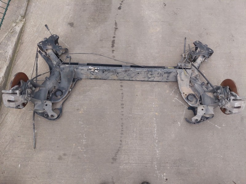 Recambio de puente trasero para renault fluence z.e. expression referencia OEM IAM 555014131R  