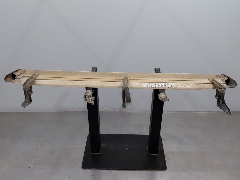 Recambio de estribo para toyota rav 4 ii (_a2_) 2.0 4wd (aca21, aca20) referencia OEM IAM   