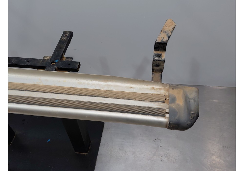 Recambio de estribo para toyota rav 4 ii (_a2_) 2.0 4wd (aca21, aca20) referencia OEM IAM   