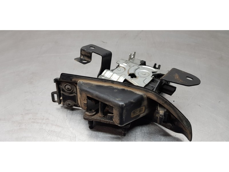 Recambio de cerradura maletero / porton para land rover range rover vogue referencia OEM IAM LR034339  