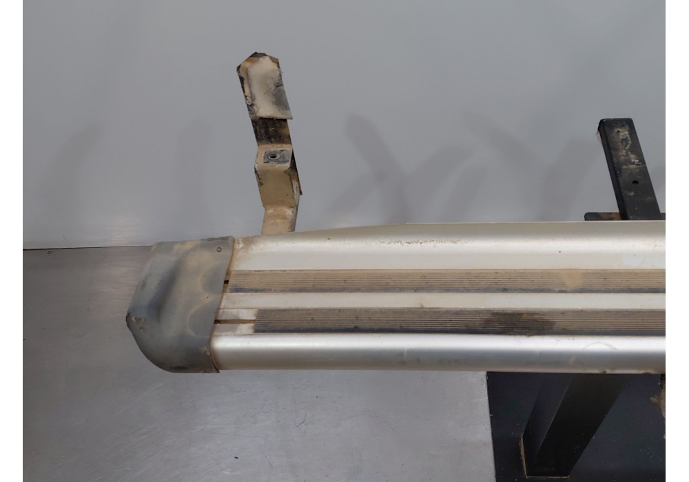 Recambio de estribo para toyota rav 4 ii (_a2_) 2.0 4wd (aca21, aca20) referencia OEM IAM   