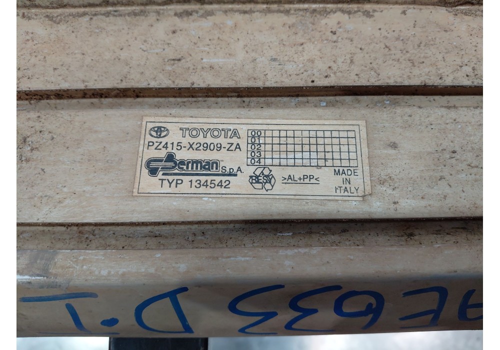 Recambio de estribo para toyota rav 4 ii (_a2_) 2.0 4wd (aca21, aca20) referencia OEM IAM   