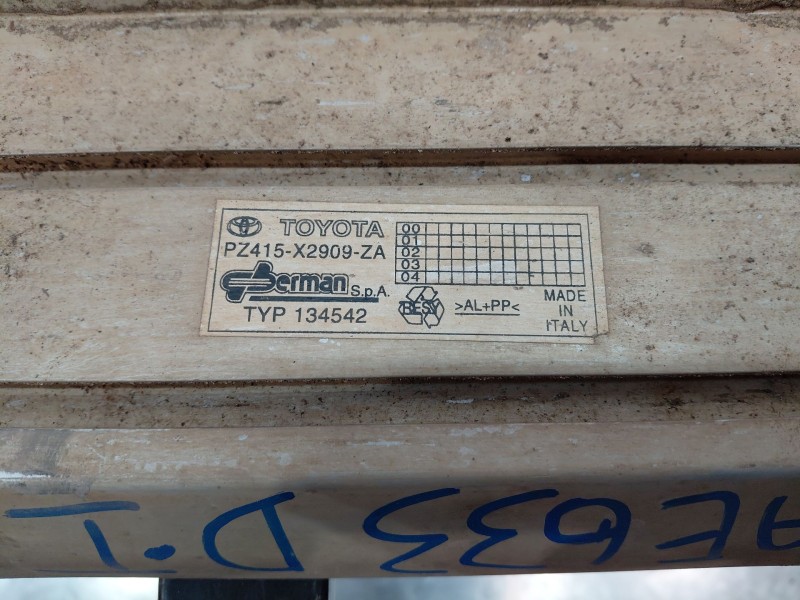 Recambio de estribo para toyota rav 4 ii (_a2_) 2.0 4wd (aca21, aca20) referencia OEM IAM   