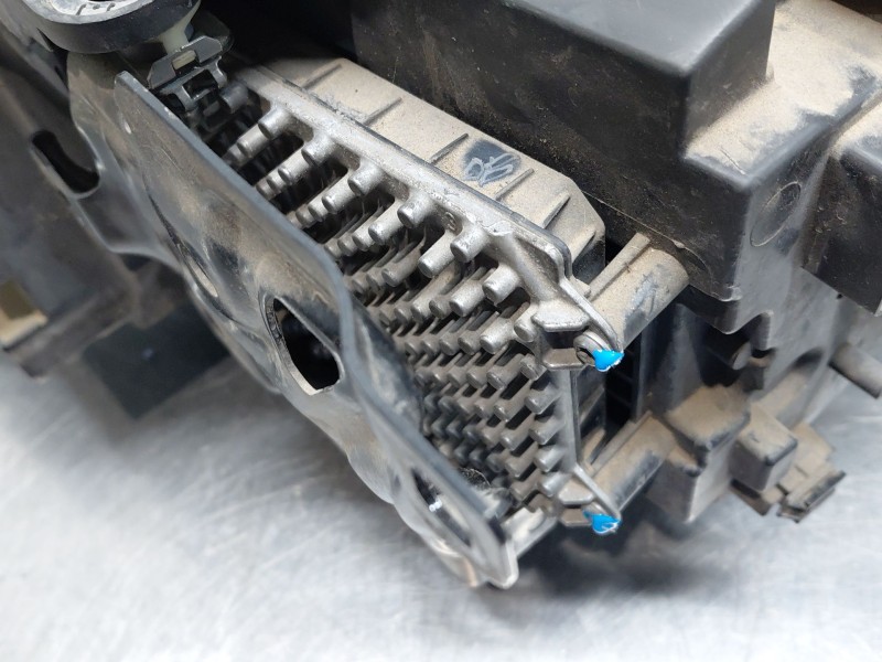 Recambio de faro derecho para bmw serie 2 gran tourer (f46) van referencia OEM IAM   