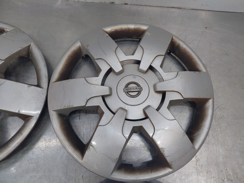 Recambio de tapacubos para nissan nv 400 l3h2 referencia OEM IAM   