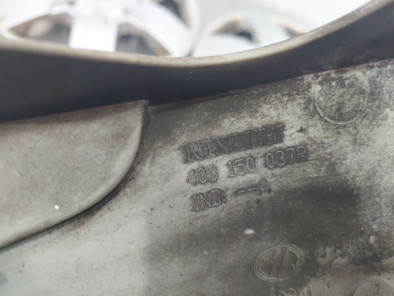 Recambio de tapacubos para nissan nv 400 l3h2 referencia OEM IAM   