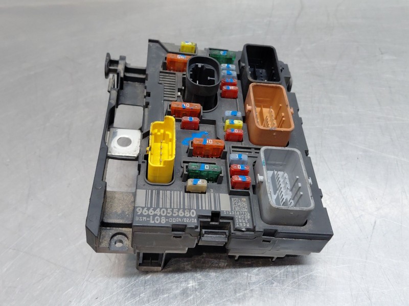 Recambio de caja reles / fusibles para citroën c4 picasso i monospace (ud_) 1.6 hdi referencia OEM IAM   