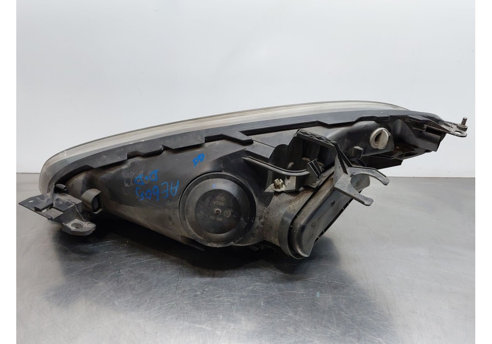 Recambio de faro derecho para citroën c4 picasso i monospace (ud_) 1.6 hdi referencia OEM IAM   