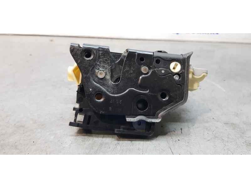 Recambio de cerradura puerta trasera derecha para volkswagen passat berlina (3c2) highline referencia OEM IAM 3C4839016A   Recambio de cerradura puerta trasera derecha para volkswagen passat berlina (3c2) highline referencia OEM IAM 3C4839016A