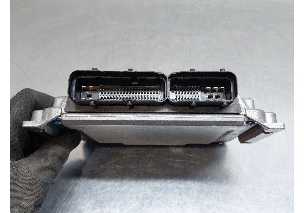 Recambio de centralita motor uce para fiat ducato caja/chasis (244_) 2.0 jtd referencia OEM IAM   