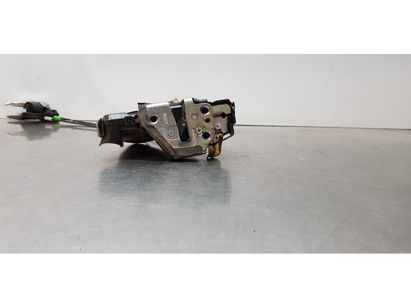 Recambio de cerradura puerta delantera izquierda para toyota rav 4 (a3) sol referencia OEM IAM 6904042240   Recambio de cerradura puerta delantera izquierda para toyota rav 4 (a3) sol referencia OEM IAM 6904042240