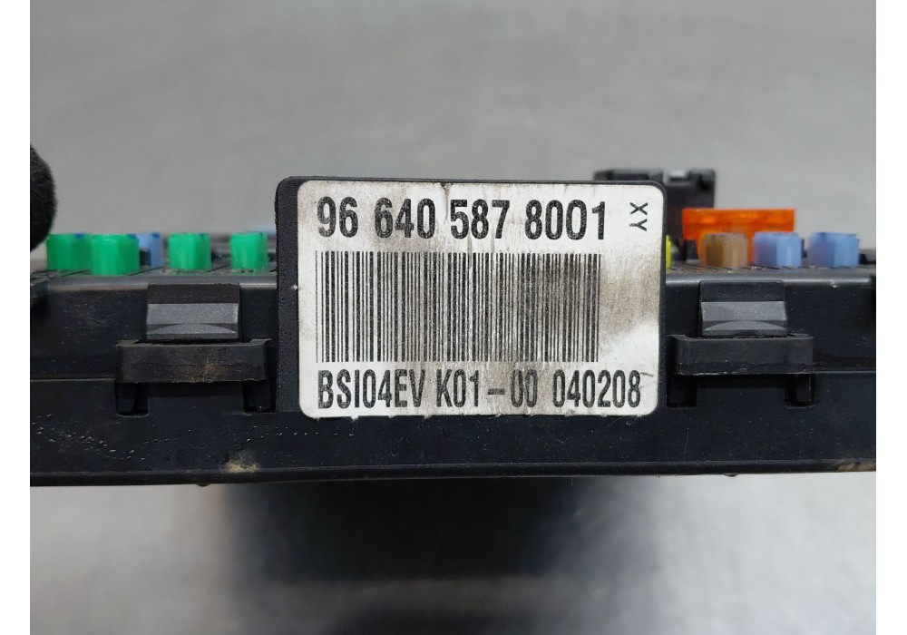 Recambio de caja reles / fusibles para citroën c4 picasso i monospace (ud_) 1.6 hdi referencia OEM IAM   