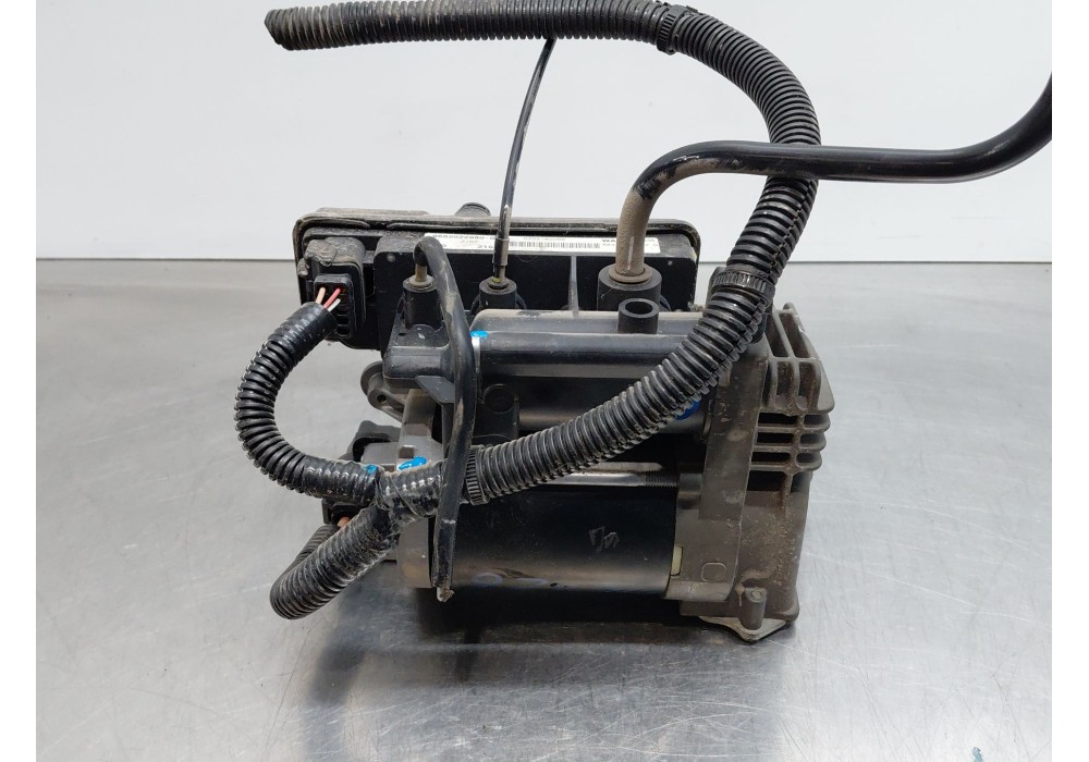 Recambio de bomba suspension para citroën c4 grand picasso i (ua_) 2.0 hdi 138 referencia OEM IAM   