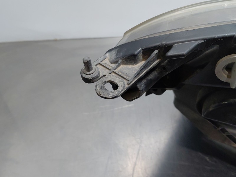 Recambio de faro izquierdo para citroën c4 grand picasso i (ua_) 2.0 hdi 138 referencia OEM IAM   