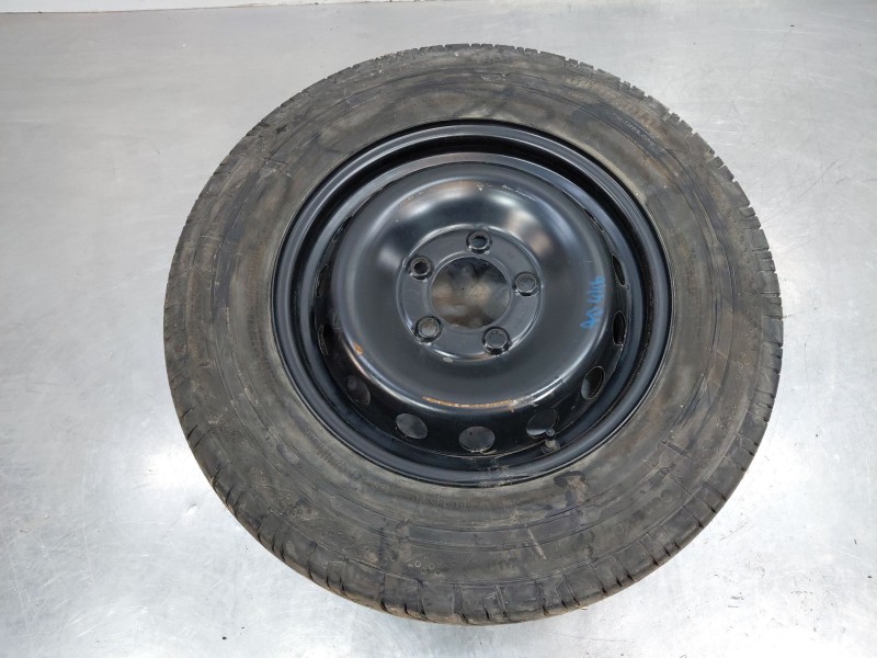 Recambio de neumatico repuesto para nissan nv 400 l3h2 referencia OEM IAM   