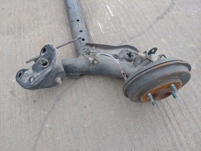 Recambio de puente trasero para ford fiesta vi (cb1, ccn) 1.6 tdci referencia OEM IAM 1805867  