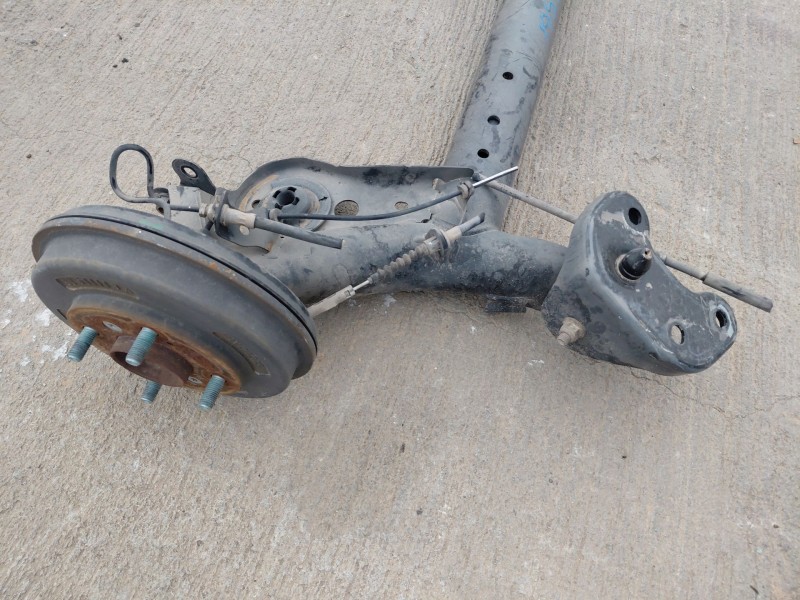 Recambio de puente trasero para ford fiesta vi (cb1, ccn) 1.6 tdci referencia OEM IAM 1805867  