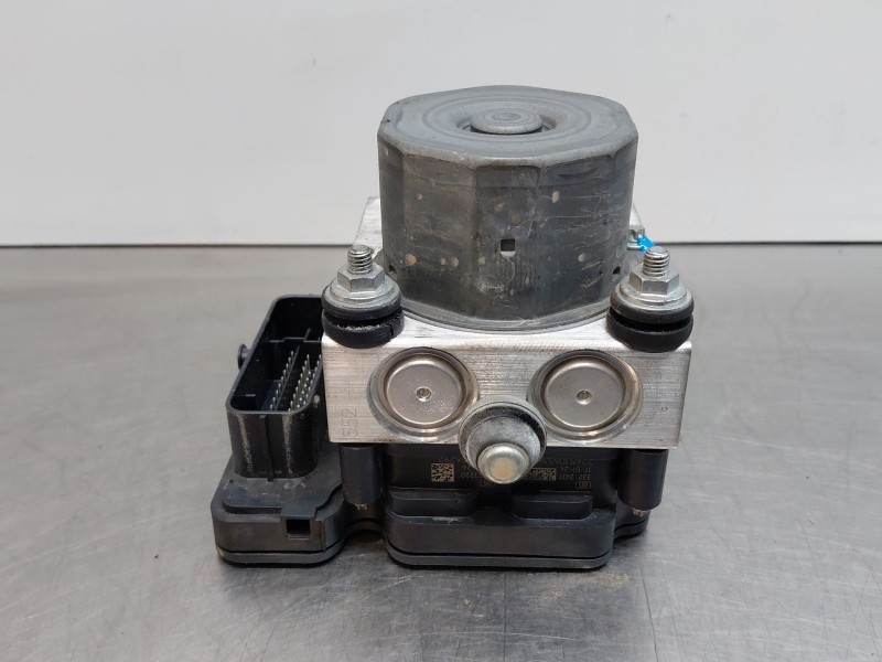 Recambio de abs para opel corsa e (x15) 1.4 (08, 68) referencia OEM IAM 95522565  