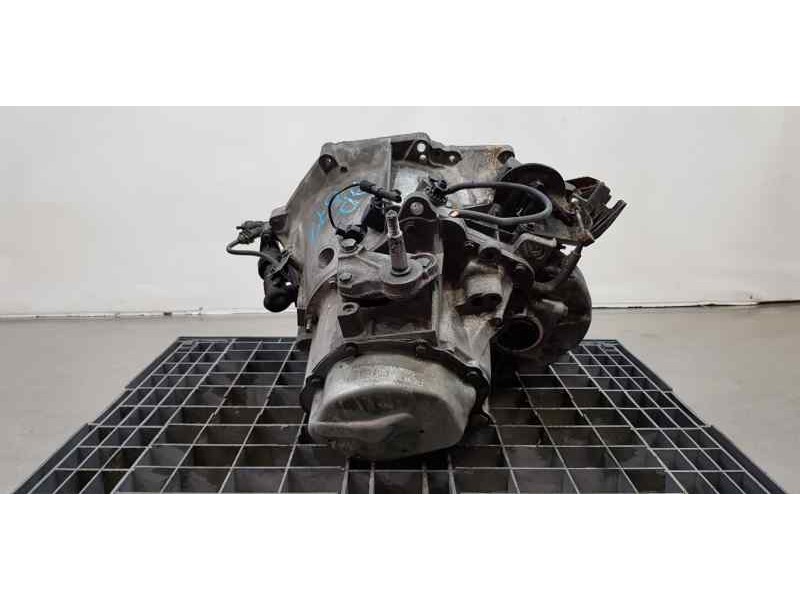 Recambio de caja cambios para peugeot partner kombi access referencia OEM IAM 20ET23  