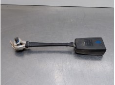 Recambio de enganche del cinturon delantero der para citroën jumper caja cerrada (06.2006 =>) l2h2 referencia OEM IAM 620162800 