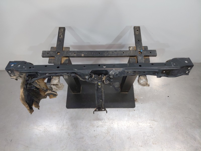 Recambio de panel frontal para nissan navara pick-up (np300) 4x4 referencia OEM IAM   