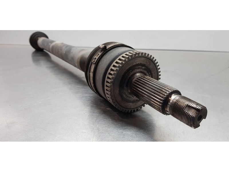 Recambio de transmision delantera derecha para hyundai tucson ix35 referencia OEM IAM 49501D7180  