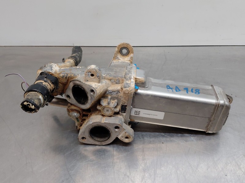 Recambio de enfriador egr para renault master iii furgón referencia OEM IAM 147355889R  