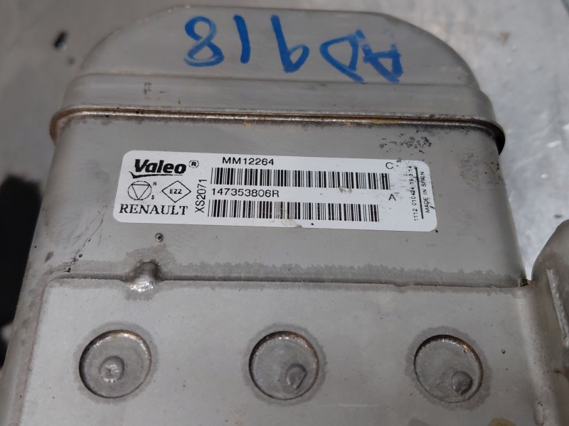 Recambio de enfriador egr para renault master iii furgón referencia OEM IAM 147353806R  