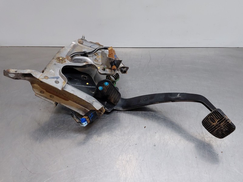 Recambio de pedal embrague para nissan navara pick-up (np300) 4x4 referencia OEM IAM   