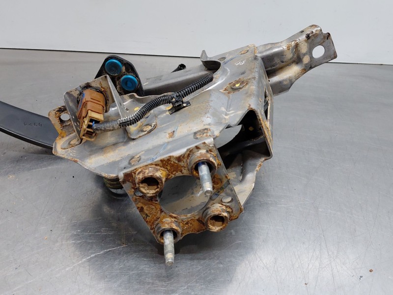 Recambio de pedal embrague para nissan navara pick-up (np300) 4x4 referencia OEM IAM   