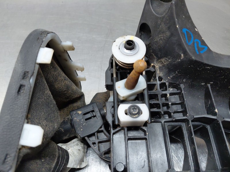 Recambio de palanca cambio para renault master iii furgón referencia OEM IAM 349013165R  