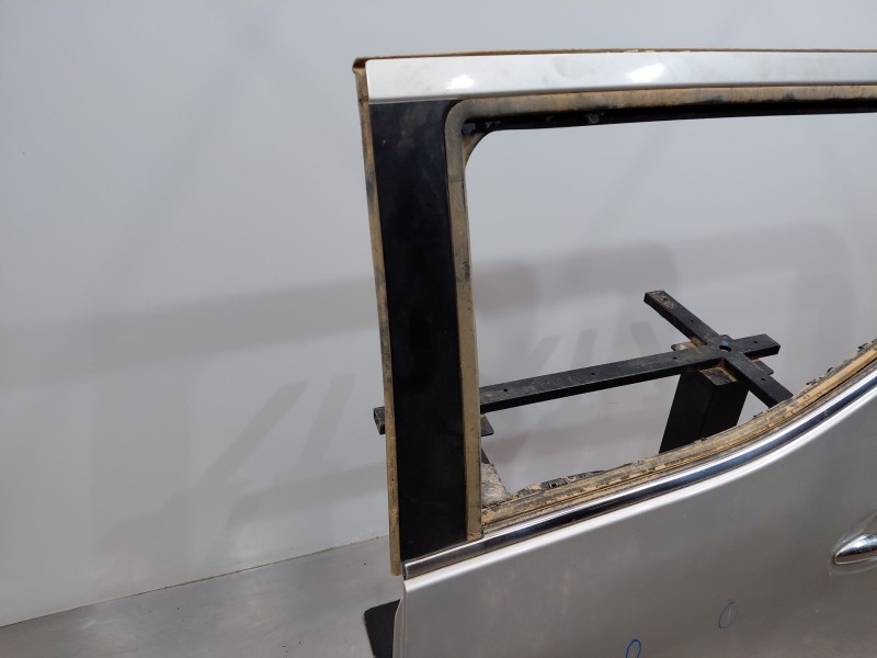 Recambio de puerta trasera izquierda para nissan navara pick-up (np300) 4x4 referencia OEM IAM   