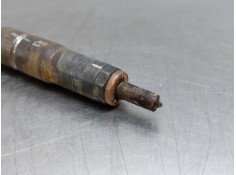Recambio de inyector para renault master iii furgón referencia OEM IAM 166009567R   2