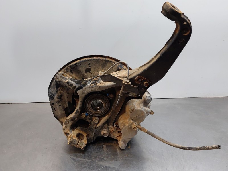 Recambio de mangueta delantera derecha para nissan navara pick-up (np300) 4x4 referencia OEM IAM 400145XA0A  