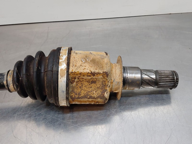 Recambio de transmision delantera izquierda para nissan navara pick-up (np300) 4x4 referencia OEM IAM   