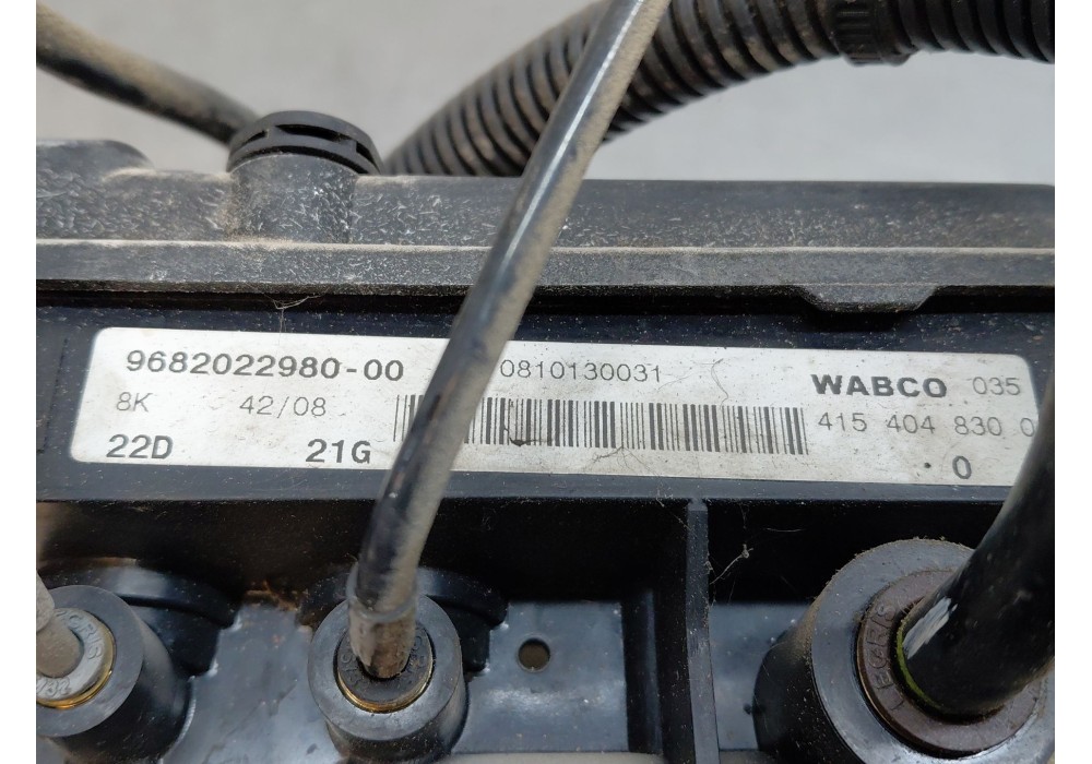 Recambio de bomba suspension para citroën c4 picasso i monospace (ud_) 1.6 hdi referencia OEM IAM 9801906980  