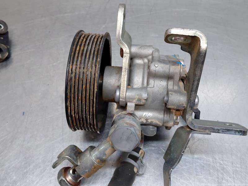 Recambio de bomba direccion para nissan navara pick-up (np300) 4x4 referencia OEM IAM 491105XA0B  